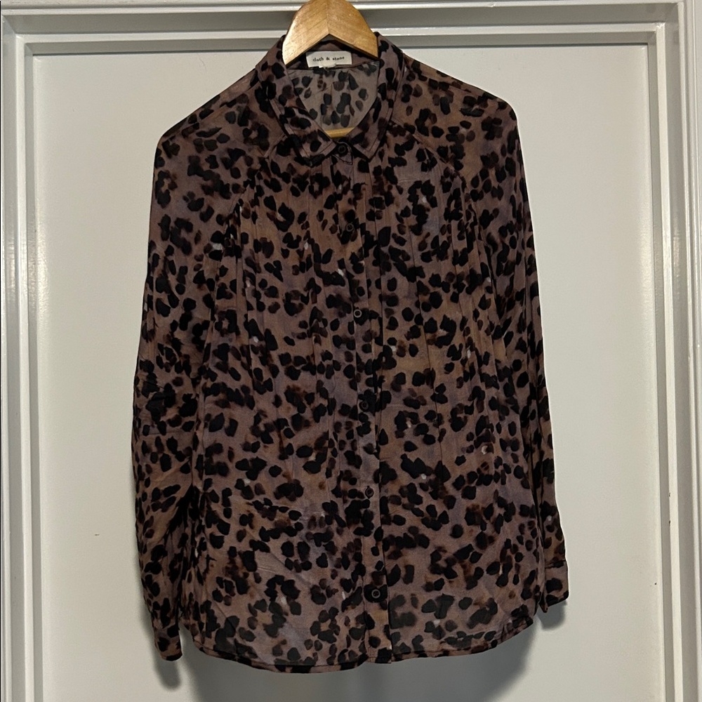 Cloth & Stone Animal Print Blouse